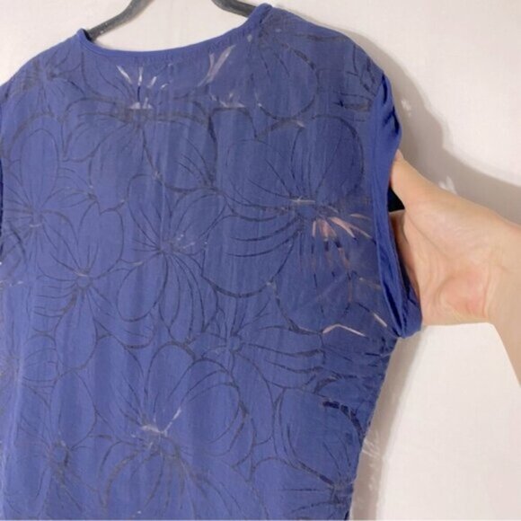 5/$25 RW&CO. Blue Semi Sheer Short Sleeve Blouse M - Picture 6 of 12